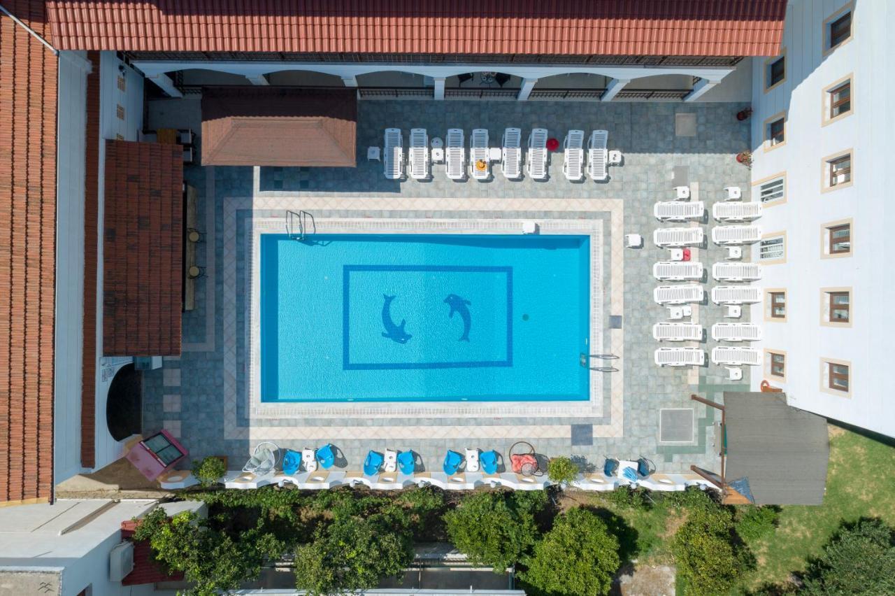Lefkimi Hotel 카보스 외부 사진