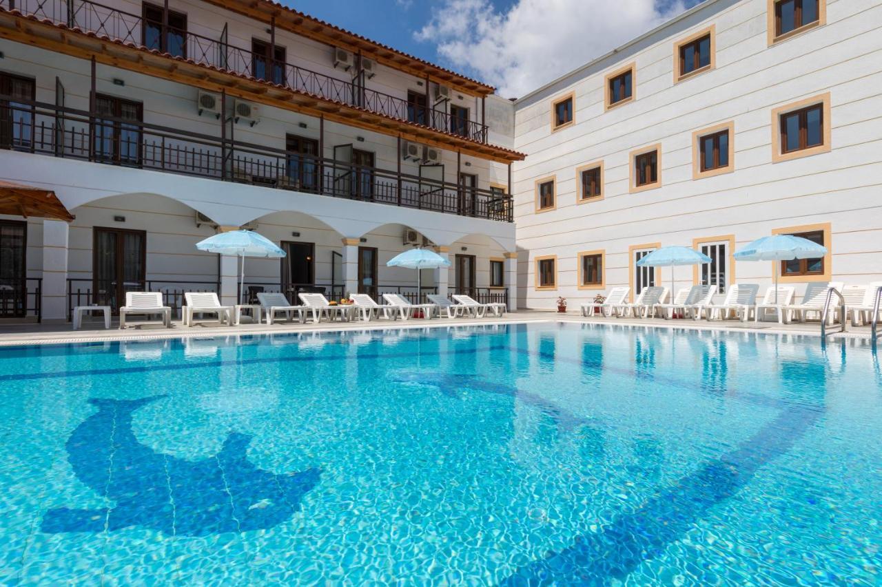 Lefkimi Hotel 카보스 외부 사진