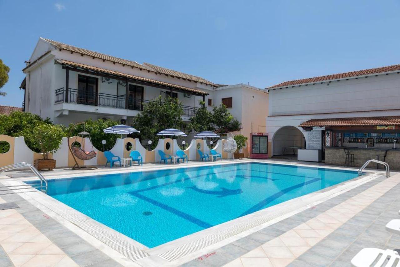 Lefkimi Hotel 카보스 외부 사진