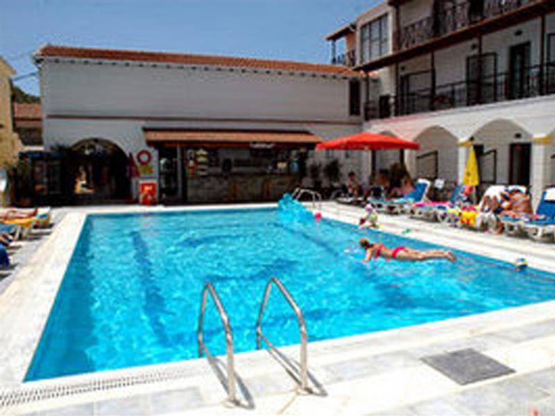 Lefkimi Hotel 카보스 외부 사진