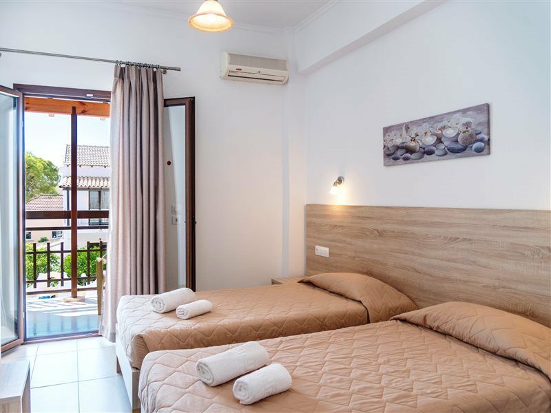 Lefkimi Hotel 카보스 외부 사진